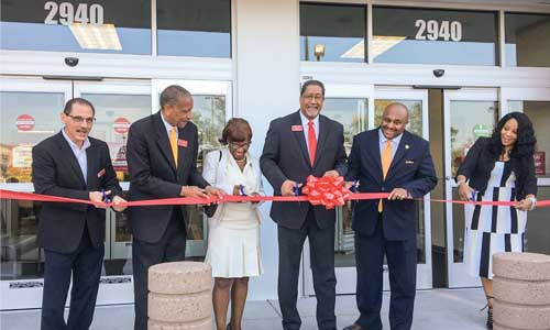 Ribbon Cutting with Mayor _edited