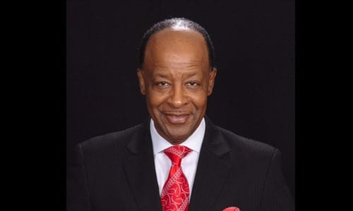 Larry T